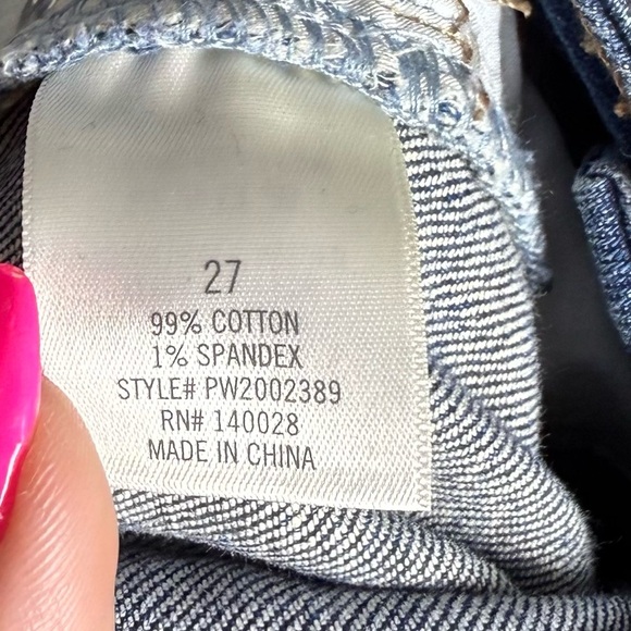 Francesca’s Harper Heritage Women’s High Rise Straight Raw Hem Jeans size 27 NWT - Picture 3 of 13